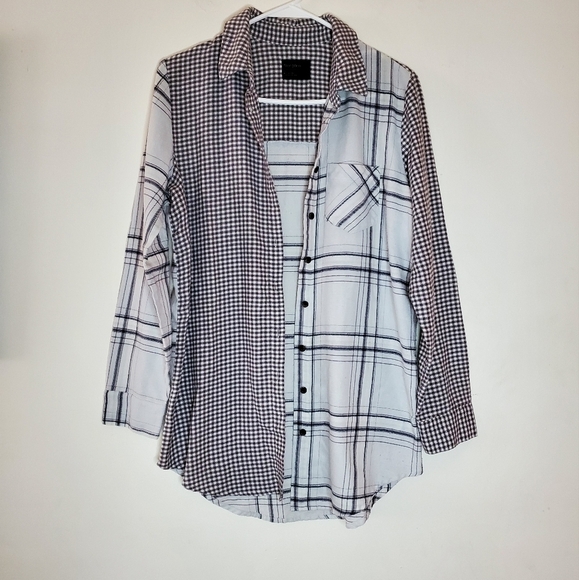 free press Tops - Free Press Mixed Print Oversized Flannel size xs